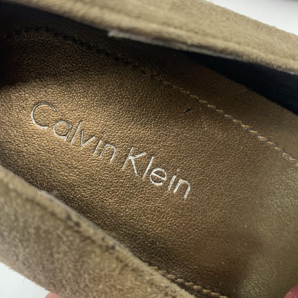 Calvin Klein Suede Taupe Heels Gabby Size 8 MCH4453E - Picture 3 of 13